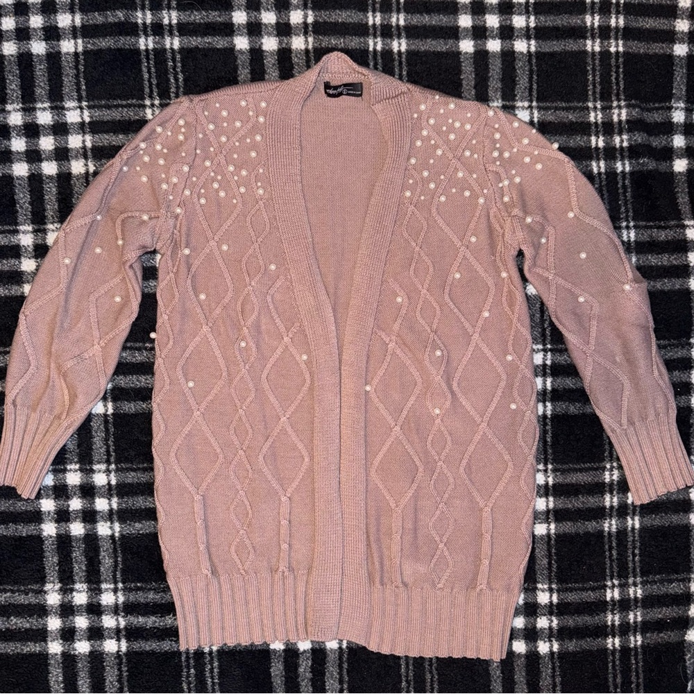 On Twelfth Women's Pink and Pearl Cardigan Sweater